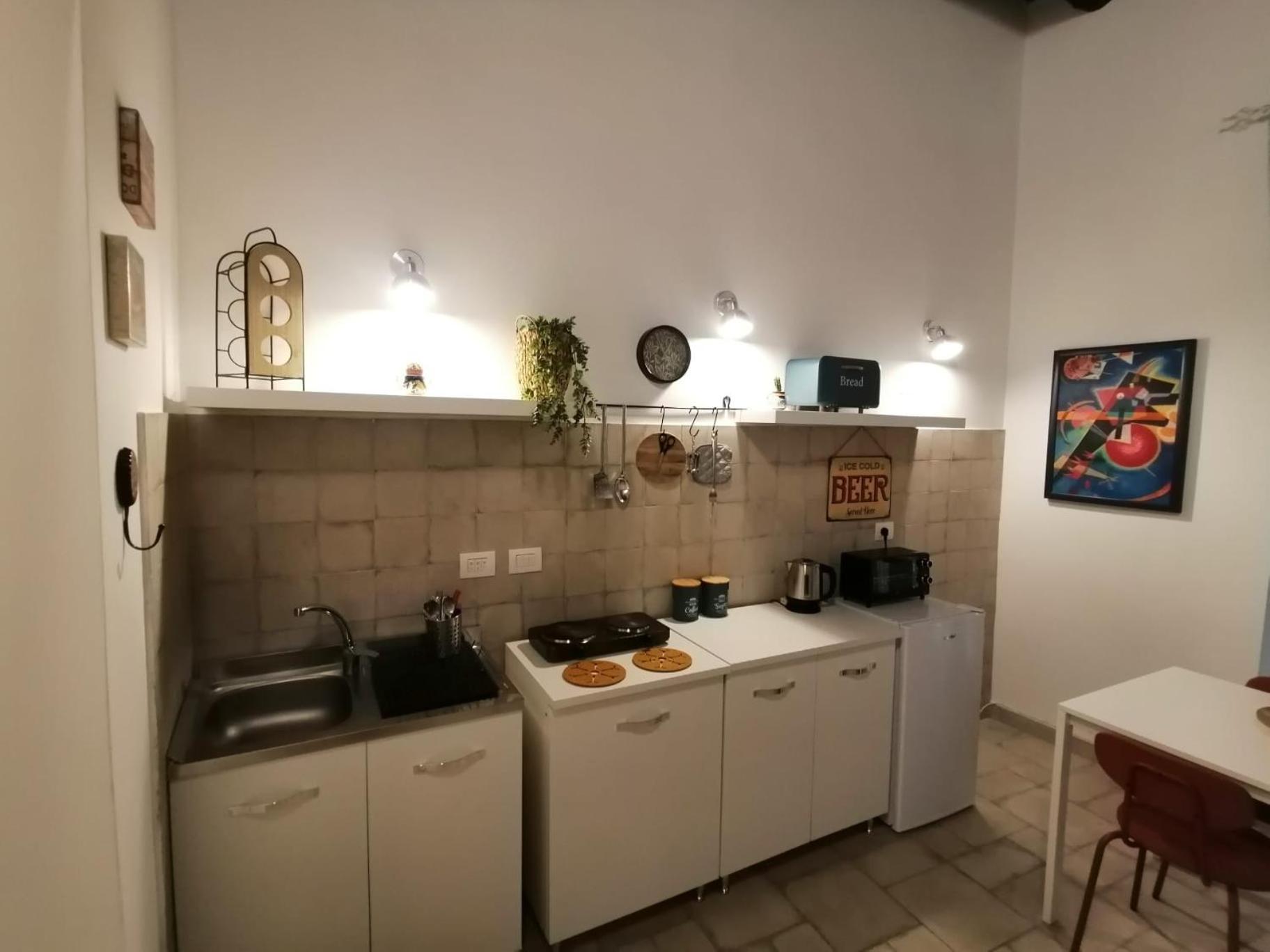 Il Vicoletto Sul Castello Apartamento Nápoles Exterior foto