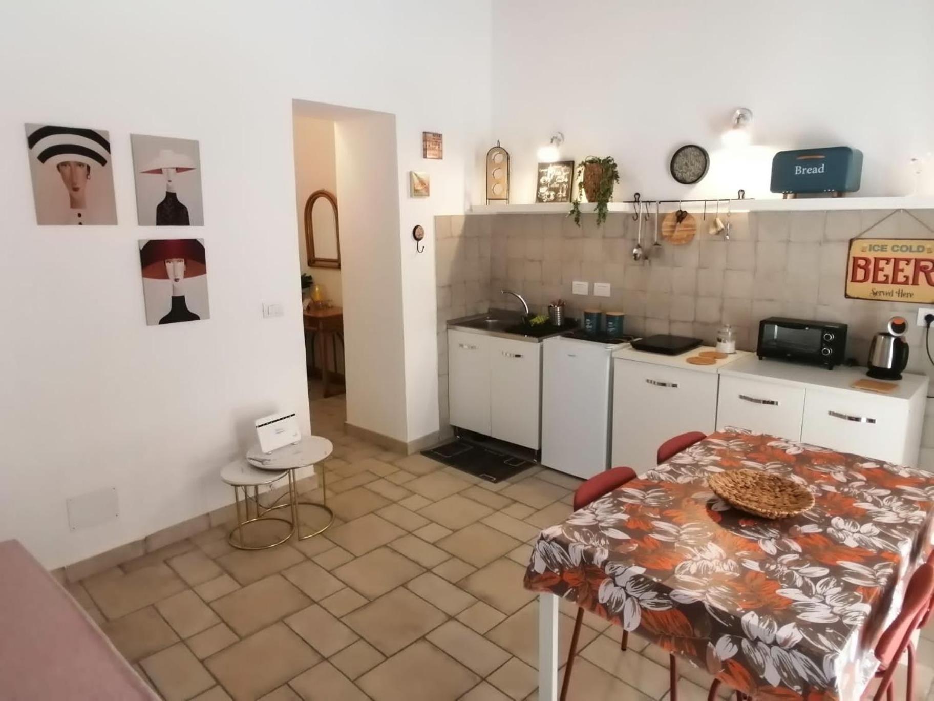 Il Vicoletto Sul Castello Apartamento Nápoles Exterior foto